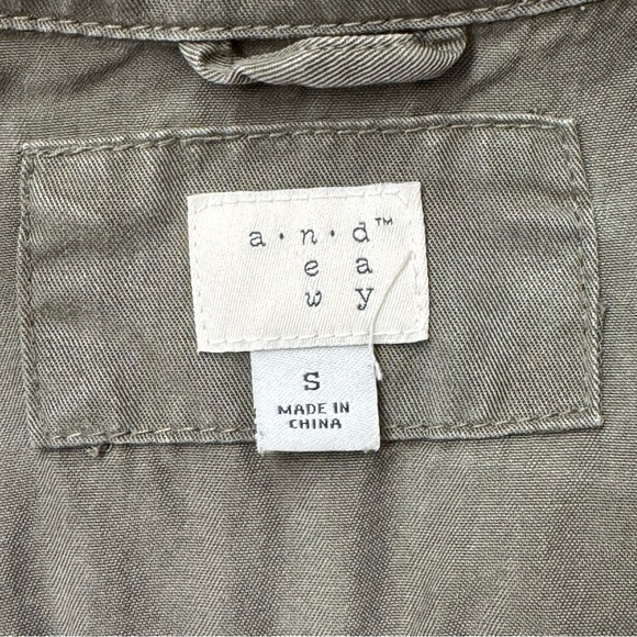 A New Day Utility Vest Size Small Lyocell Olive Green - Picture 6 of 7